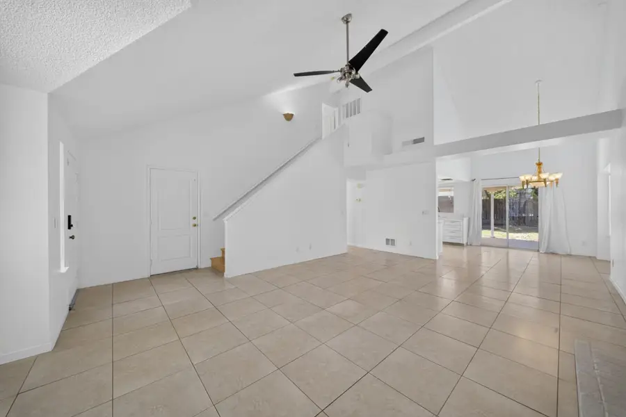 1813 E Shea Drive, Fresno, CA 93720 - #3