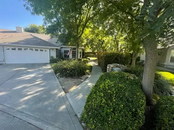 1550 Kamm Avenue #110, Kingsburg, CA 93631