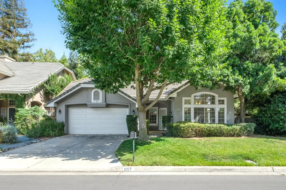 807 E Brighton Lane, Fresno, CA 93720 - #1