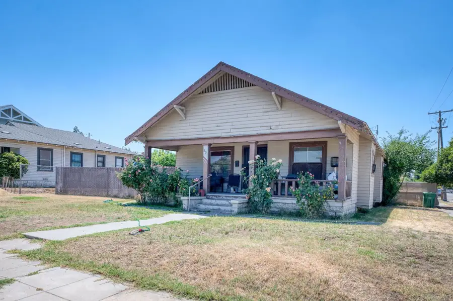 501 N Street, Sanger, CA 93657 - #2