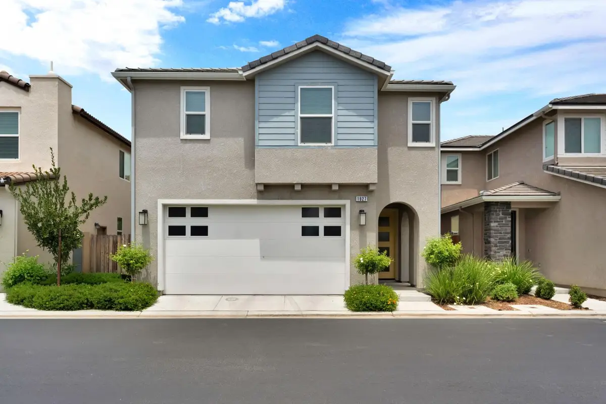1927 Kelly Lane, Clovis, CA 93611 - #1