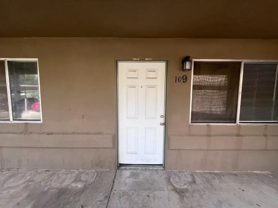 1262 N Marks Avenue #109, Fresno, CA 93722 - #2
