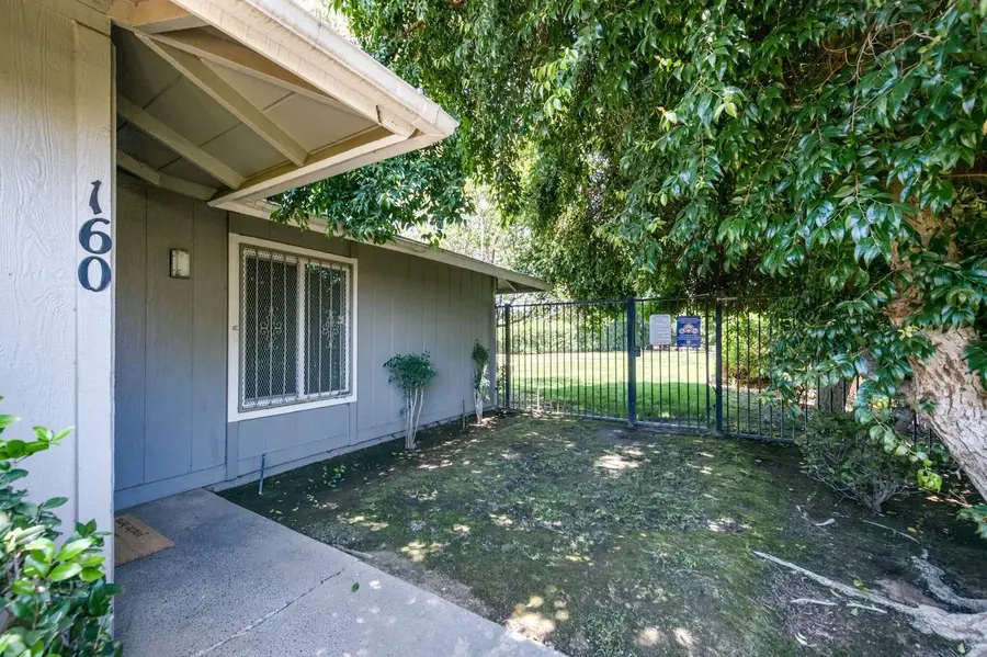 4504 N Valentine Avenue #160, Fresno, CA 93722 - #2