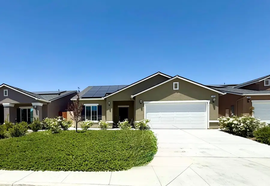 913 Grangeville Avenue, Avenal, CA 93204 - #2