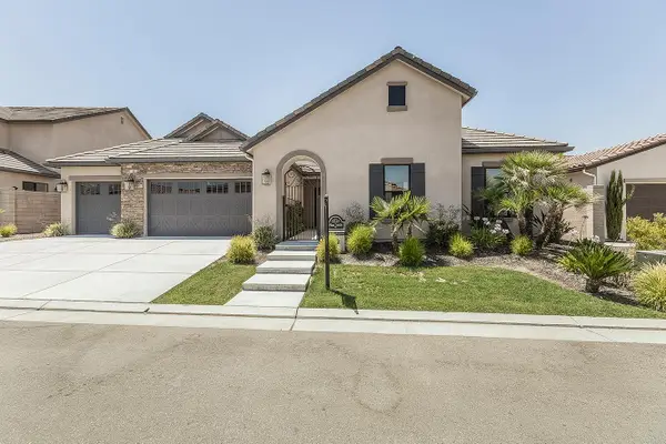 11609 N Sandy Par Drive, Fresno, CA 93730