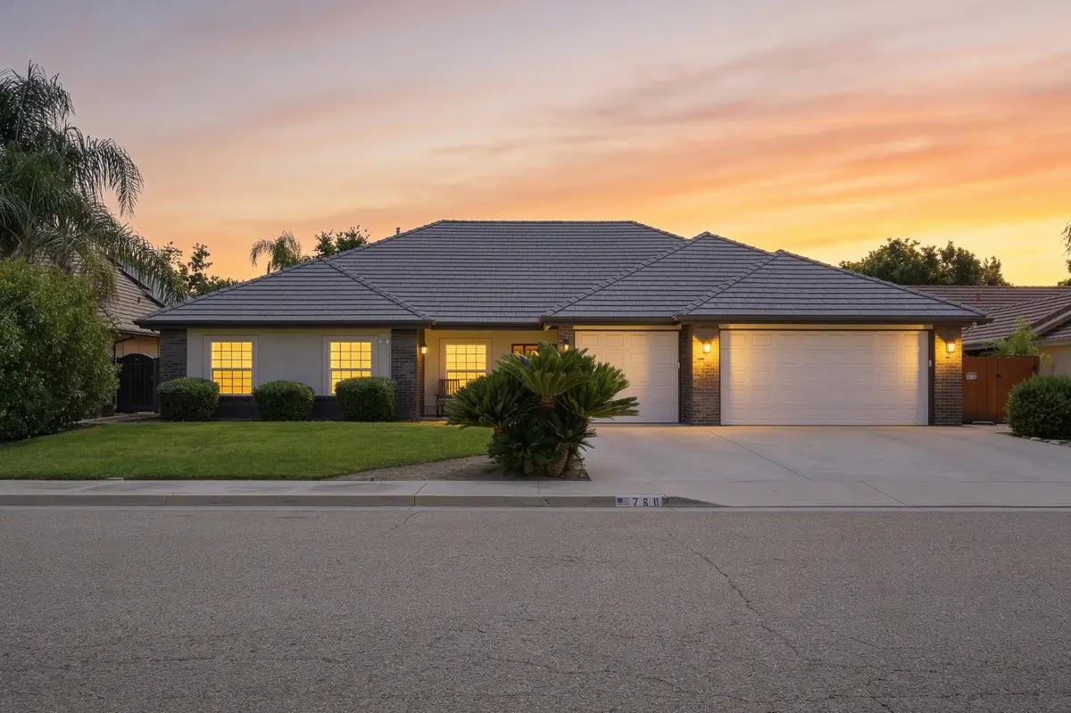 760 Hollow Way, Dinuba, CA 93618 - #1