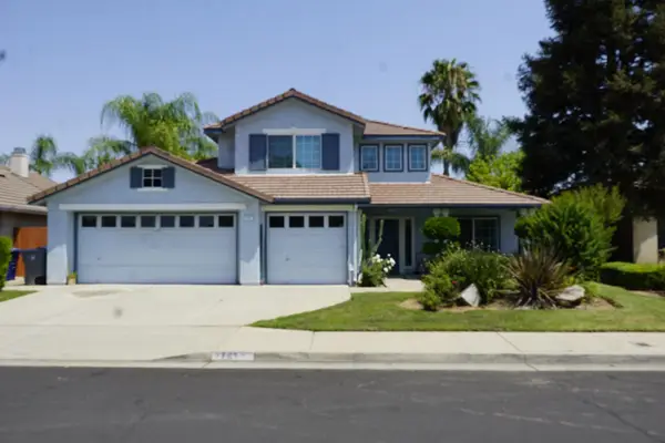 2741 Fremont Avenue, Clovis, CA 93611