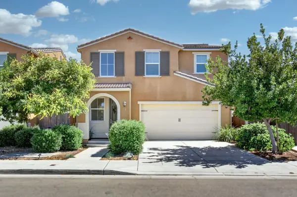 3866 Sussex Avenue, Clovis, CA 93619
