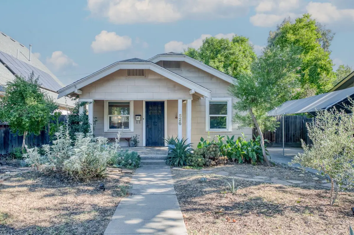 526 E Simpson Avenue, Fresno, CA 93704 - #1