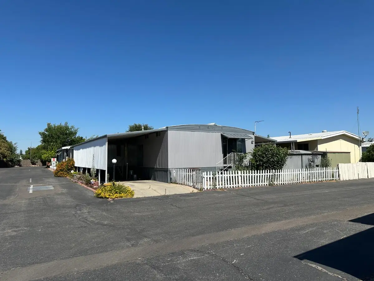1724 Minnewawa Avenue #225, Clovis, CA 93612 - #1