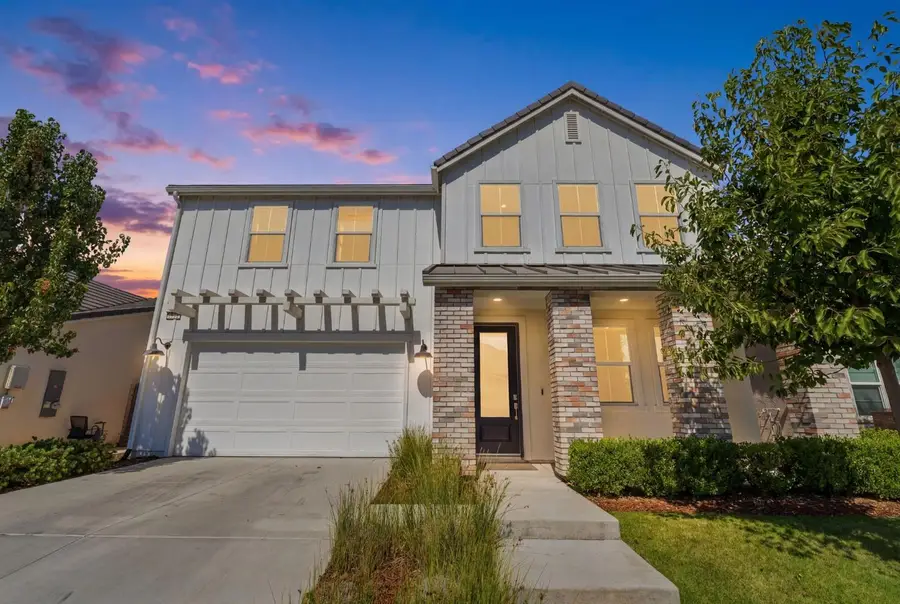 186 Sentinel Drive S, Madera, CA 93636 - #2