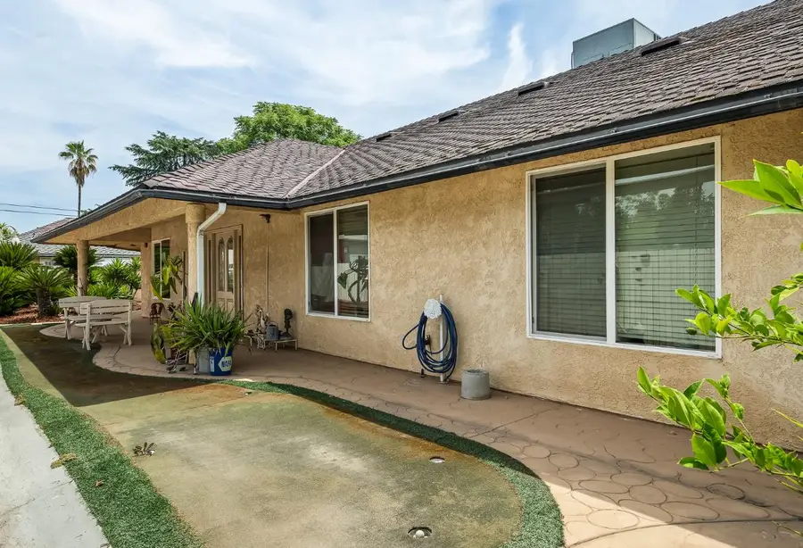 4924 N Arthur Avenue, Fresno, CA 93705 - #2