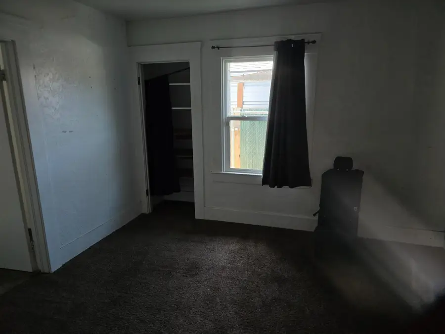 1426 E Patterson Avenue, Fresno, CA 93728 - #3