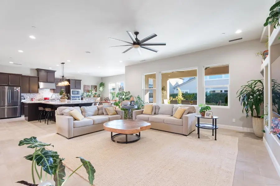 822 Overstone Avenue, Madera, CA 93636 - #3