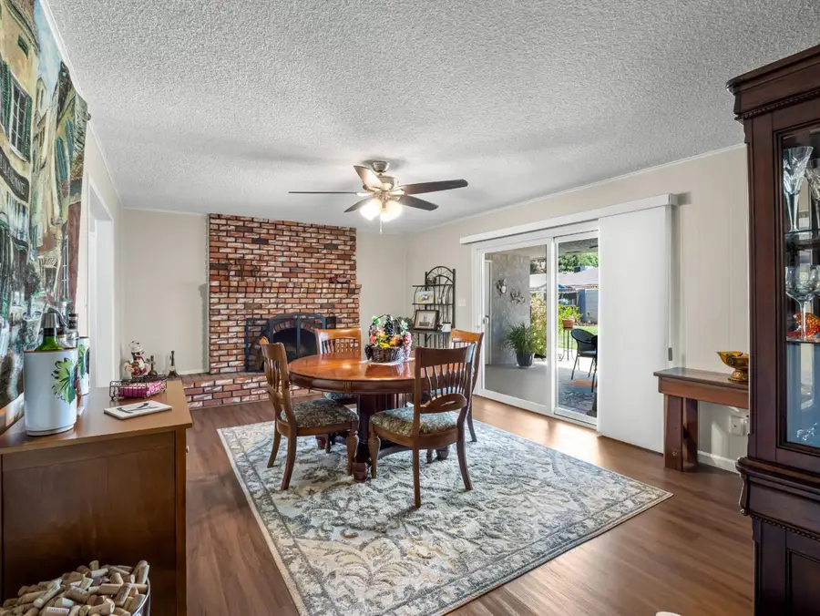 953 E Chennault, Fresno, CA 93720 - #2