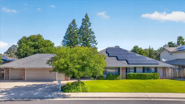 321 W Paul Avenue, Clovis, CA 93612