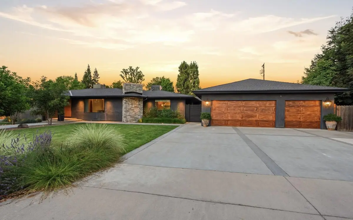 5708 N Pleasant Avenue, Fresno, CA 93711 - #1