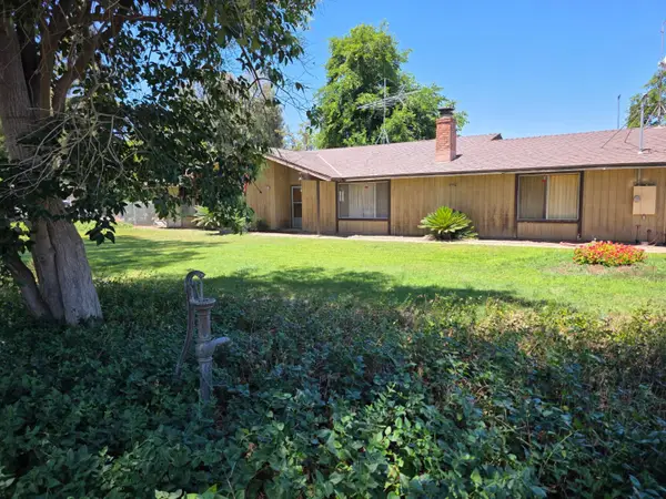 8634 W Shields Avenue, Fresno, CA 93723