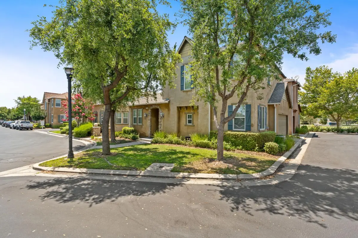 1794 N Merlan Lane, Clovis, CA 93619 - #1