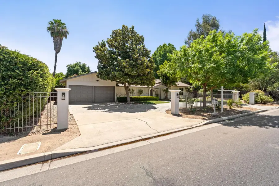 4750 N Palm Ave, Fresno, CA 93704 - #3