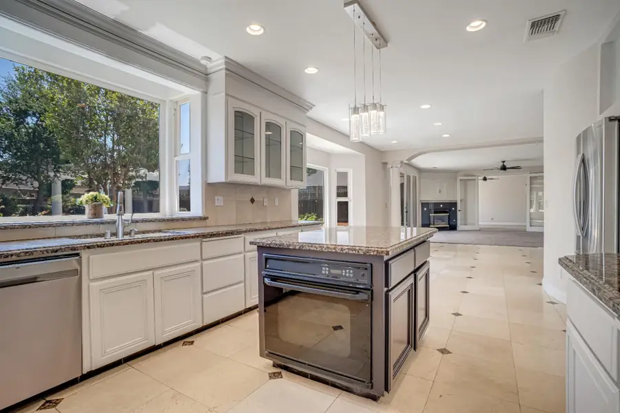 7188 N Stacia Avenue, Fresno, CA 93720 - #3