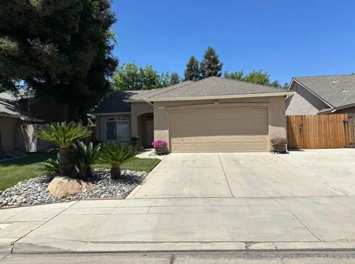 361 W Chennault Avenue, Clovis, CA 93611 - #1