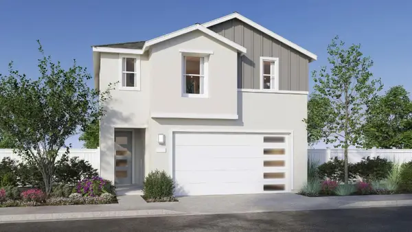 6738 E Sentry Drive, Fresno, CA 93727