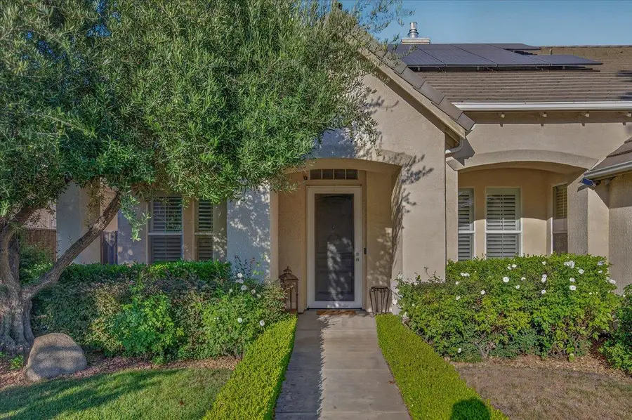 1943 N Douglas Avenue, Clovis, CA 93619 - #2
