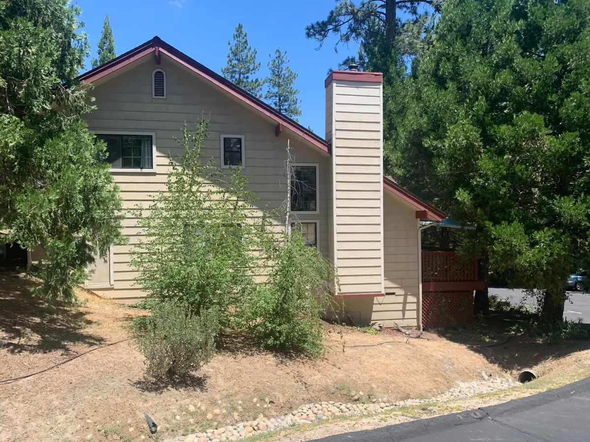 40513 Saddleback Rd, Bass Lake, CA 93604 - #1