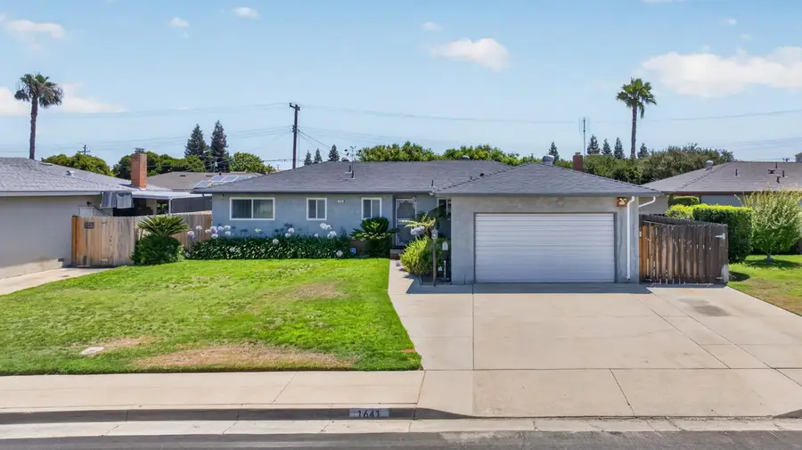 1641 Oxford Avenue, Clovis, CA 93612 - #3