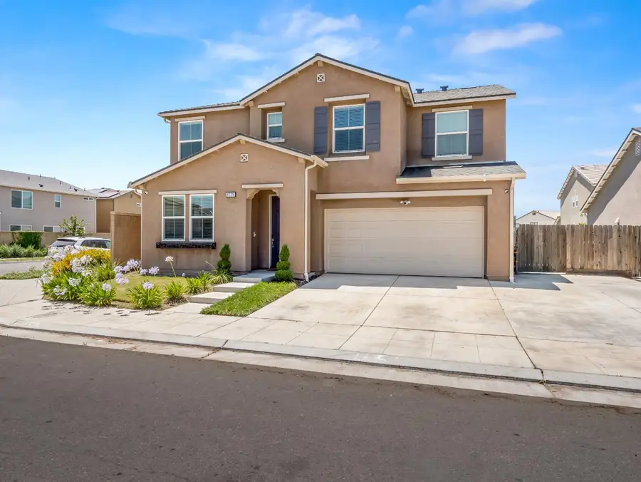 4225 N Sandrini Avenue, Fresno, CA 93723 - #2