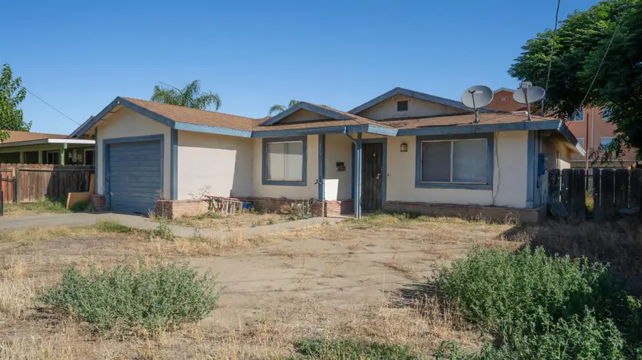 429 E Valley Street, Coalinga, CA 93210 - #3