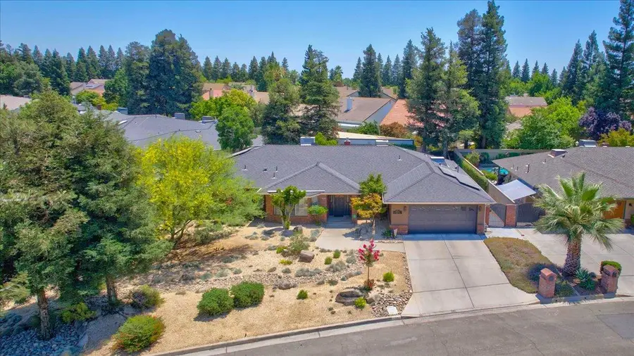 3733 W Wathen Avenue, Fresno, CA 93711 - #2