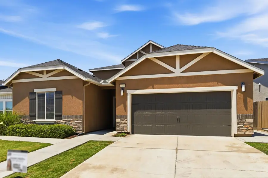 5438 W Floradora Avenue, Fresno, CA 93722 - #2