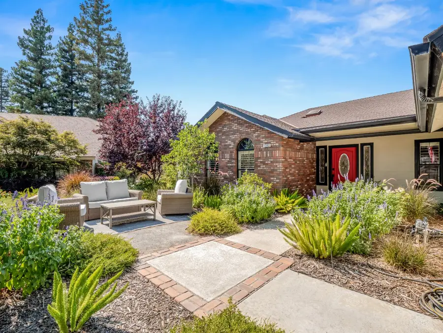 1352 W Palo Alto Avenue, Fresno, CA 93711 - #3