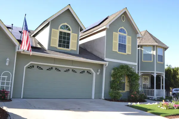 377 Moody Avenue, Clovis, CA 93619