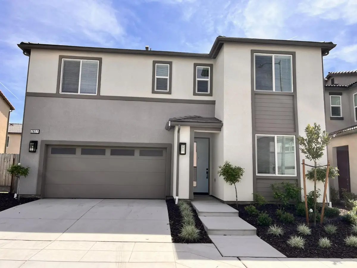 2827 E Colina Drive, Fresno, CA 93730 - #1