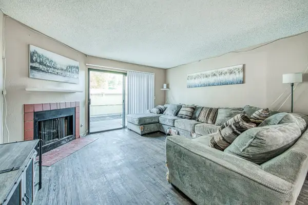 4885 N Backer Avenue #154, Fresno, CA 93726