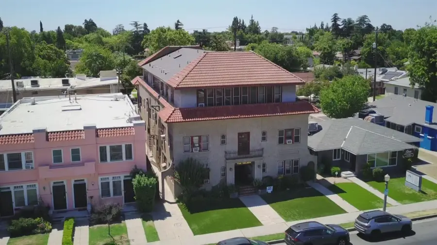 1561 N Van Ness Avenue, Fresno, CA 93728 - #2