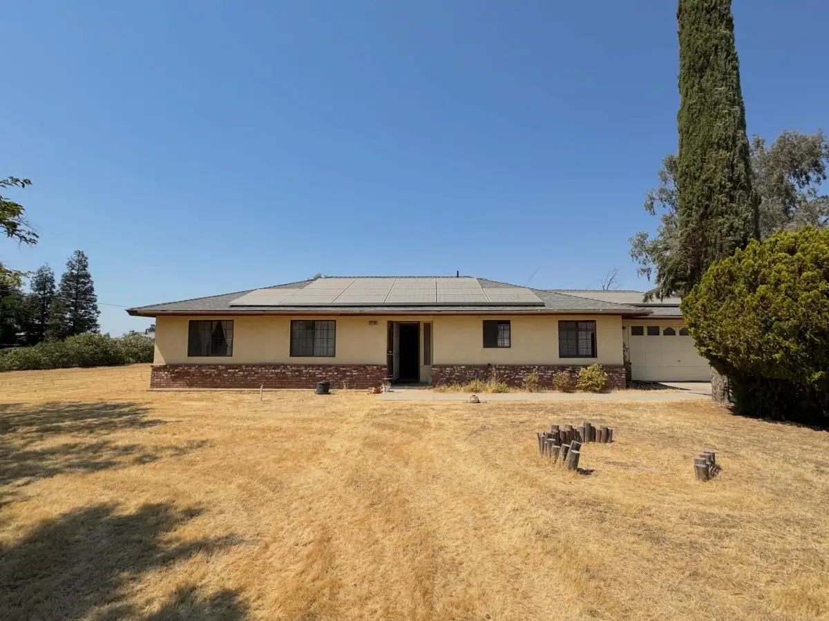 25199 Avenue 18, Madera, CA 93638 - #1