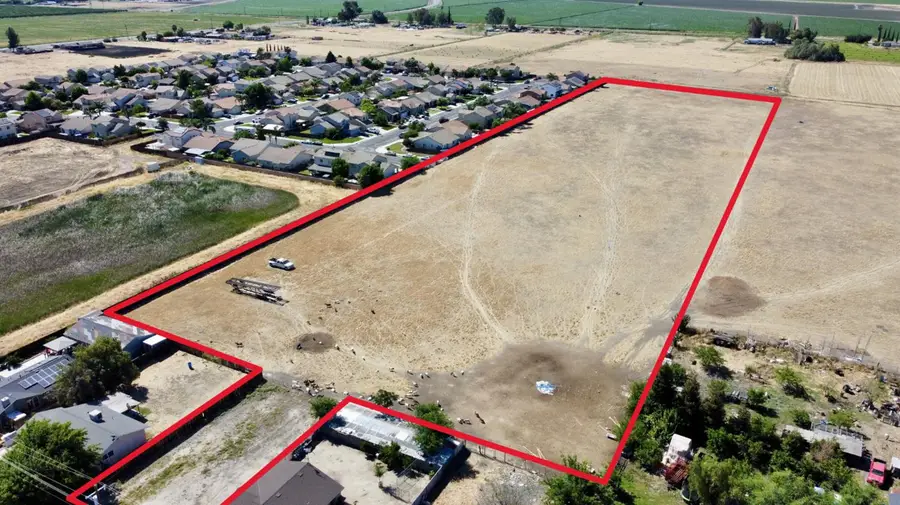 1 W Christian Avenue, Dos Palos, CA 93620 - #2