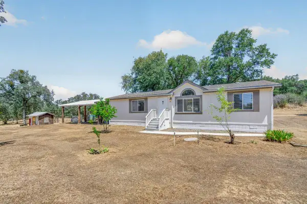 31417 Auberry Road, Auberry, CA 93602