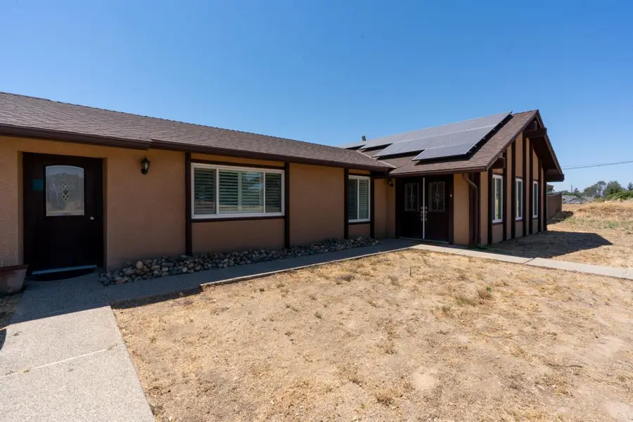 16448 Monreal Road, Madera, CA 93636 - #3