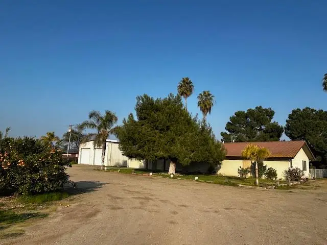 1412 S Temperance Avenue, Fresno, CA 93727 - #3