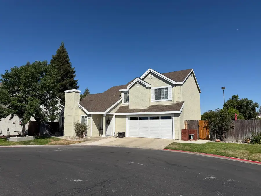 8665 N Cedar Avenue #116, Fresno, CA 93720 - #2