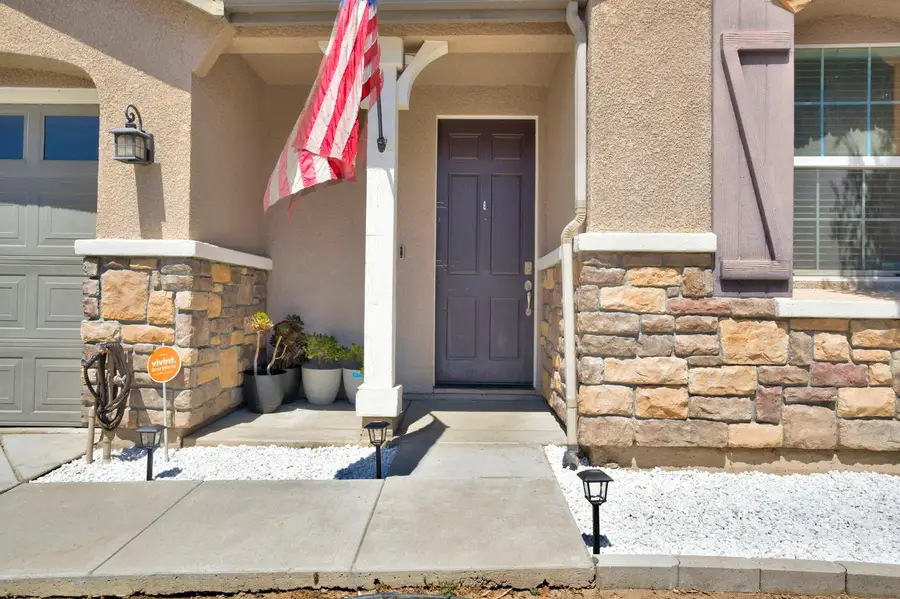 967 Papaya Street, Madera, CA 93638 - #2