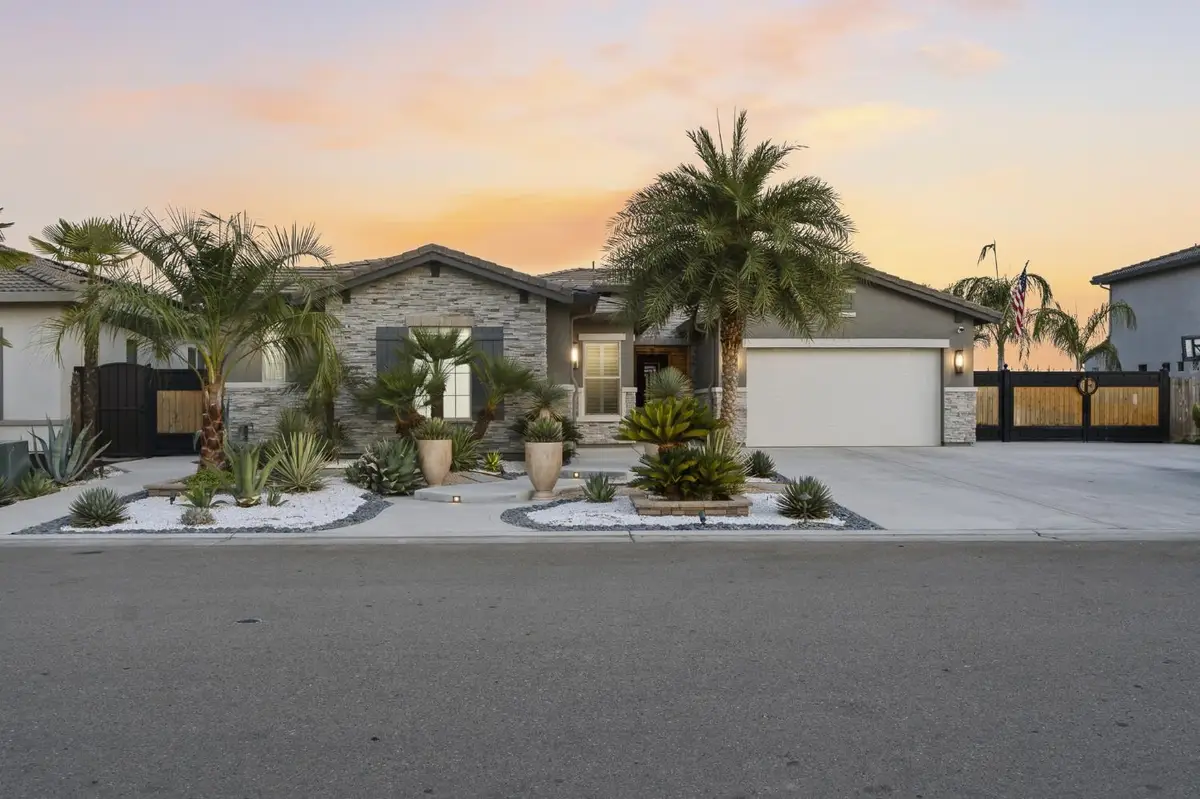3612 Gold King Place Circle, Dinuba, CA 93618 - #1