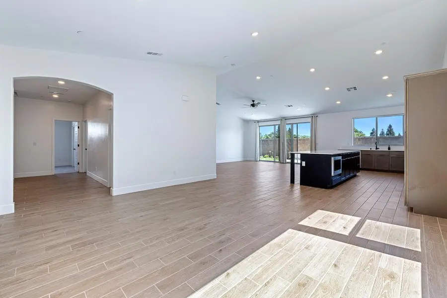 7153 E Harvard Avenue, Fresno, CA 93737 - #3