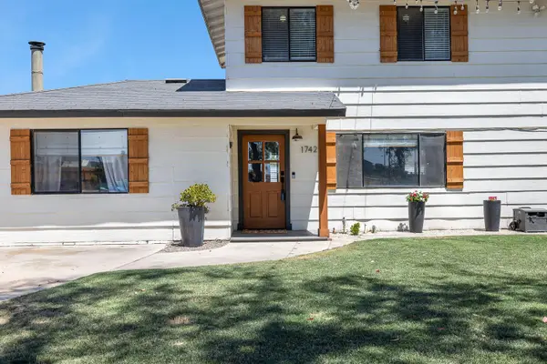 17421 Mark Road, Madera, CA 93636