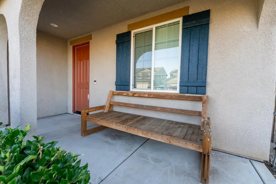 6632 E Cambridge Avenue, Fresno, CA 93727 - #3